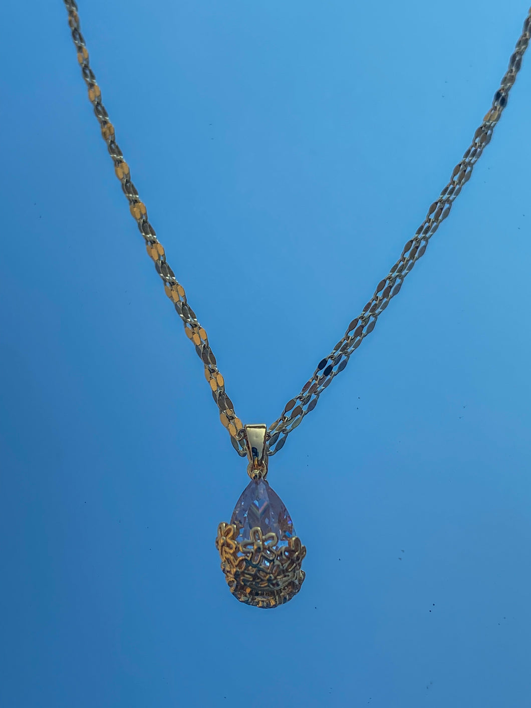 Diamond Wrapped In Flower Necklace (GOLD)