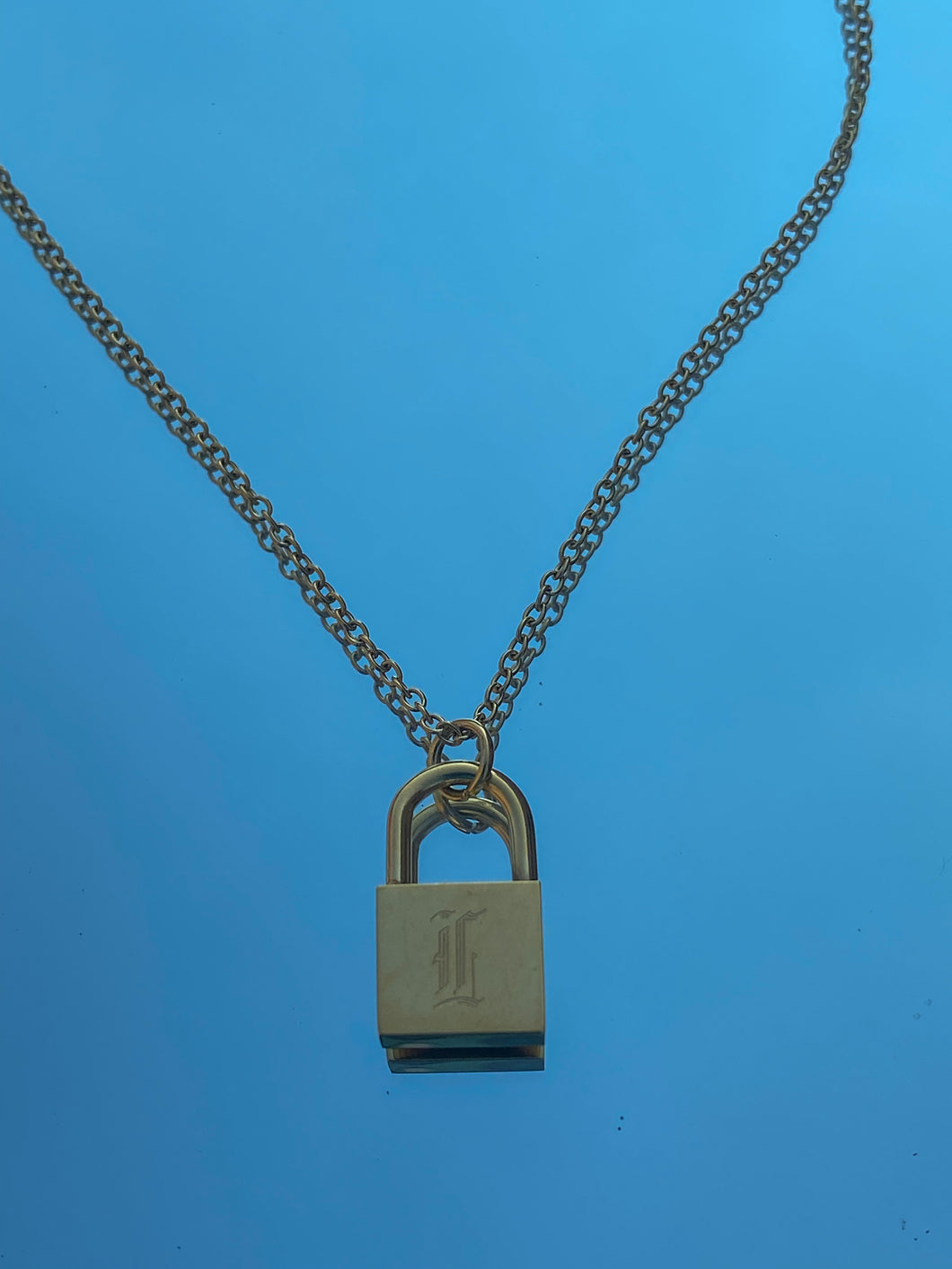 I Letter Locket Necklace (GOLD)