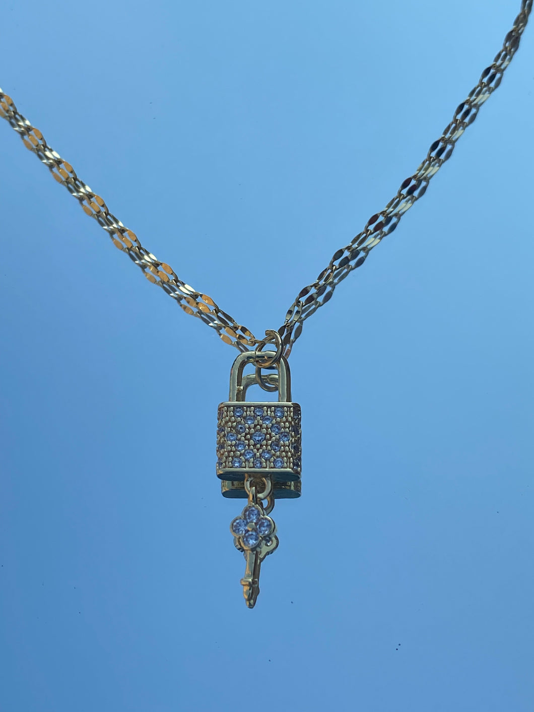 Lock Charm Necklace (GOLD)